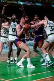 Rick Robey Phoenix Suns make a move to the basket v Robert Parish - Old Photo