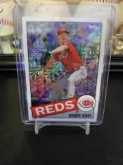 2020 Topps Update Silver Pack Sonny Gray Mojo Refractor. MINT