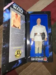 STAR WARS COLLECTOR SERIES LUKE SKYWALKER