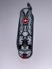 Victorinox Swiss Army Knife "White Shadow" 0.6223.L1204