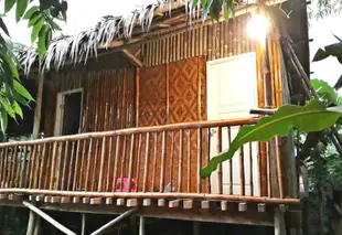 椰子竹子小屋飯店