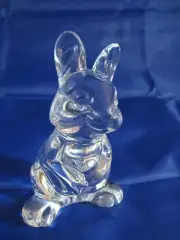 Bohemia 24% Lead Crystal Art Glass Rabbit Figure Paperweight