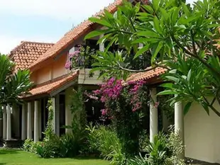 峇里酒園別墅The Vineyard Bali Villa