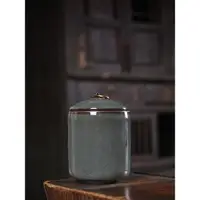 在飛比找ETMall東森購物網優惠-青瓷茶葉罐陶瓷儲存罐密封龍泉鐵胎冰裂小號家用中式普洱紅茶綠茶