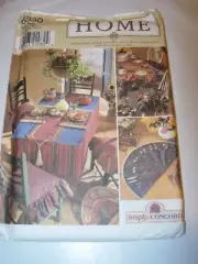 CRAFTS UNCUT SIMPLICITY Sewing Pattern 8350 TABLE RUNNER PLACEMATS CHAIR PADS
