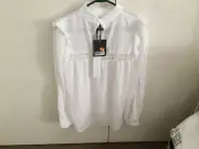 BRAND NEW DECJUBA LUNA VICTORIANA BLOUSE CREAM COLOUR SIZE 10-BNWT