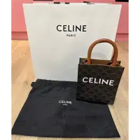 在飛比找蝦皮購物優惠-全新CELINE TRIOMPHE 帆布迷你型直式CABAS