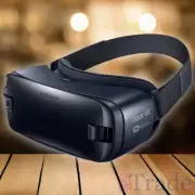 GENUINE Original Samsung Gear VR - Virtual Reality Headset SM-R323