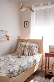 Estelle Vintage Kids Bed