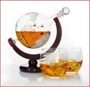 Brand new whiskey decanter set globe including 2 glasses