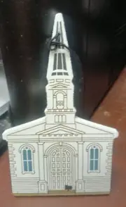 CATS MEOW UNITARNIA CHURCH CHRISTMAS ORNAMENT (Signed, 1995, Retired) NEW