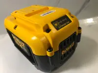 在飛比找Yahoo!奇摩拍賣優惠-售完了 全新原廠 得偉 DEWALT DCB406 40V 