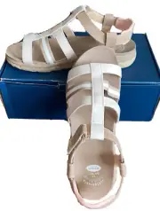 Size 10 M Dr Scholl’s Adelle3,Taupe10 women sandals