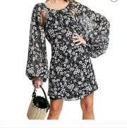 TopShop Bell Sleeve Cutout Keyhole Tie Front Boho Floral Casual Fall Mini Dress8