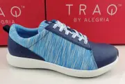 TRAQ By Alegria QEST QES 5493 Smart Athletic Sneakers Blue Size 9 / EU 39