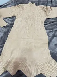 在飛比找Yahoo!奇摩拍賣優惠-米色特殊款毛衣連身裙小洋裝