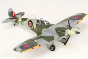 Hobby Master 1/48 Spitfire Mk V EN921 RCAF No.401 Sqn