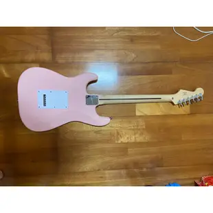 （台中地區面交）Fender副廠牌電吉他 粉色➕Fender音箱（附吉他袋、導線、Pick、調音器）