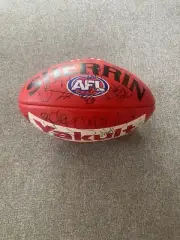 2014 Essendon Bombers signed football