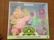 Cabbage Patch Kids Baby Giftset Walmart Special Edition Geneva Jean Vintage 98