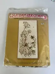 Vtg Sunset Stitchery Autumn Thistles Crewel Kit 2265 Wool Yarn/Cotton Fabric
