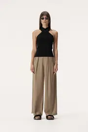Mancuso Knit Top Black Size 14 | Elka Collective