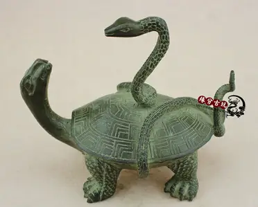 龍置物，古銅製，鎮宅，辟邪，緣起物，重約1300克。 龍置物，古銅製，鎮宅，辟邪，緣起物，重約1300克。