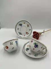 Richard Ginori Italian fruit tea cup and saucer 2 sets