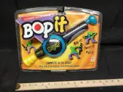 2002 Hasbro Milton Bradley Bop It Electronic Talking Game Vintage