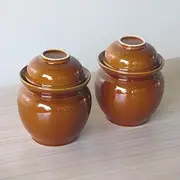 Pickle Jar, Fermenter, Mini Ceramic Jar, Clay Jar, (Capacity :1 L), Household Pickle jar. Kimchi Crock, straw-yellow, 14 by 18.5cm, no inner lid.