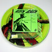 Chainsaw Man Opening Song KICK BACK CD with Chain necklace Kenshi Yonezu Anime