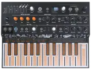 Arturia MICROFREAK Hybrid Digital Analog Synth