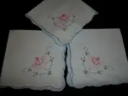 3 PIECE SET VINTAGE TABLE CLOTH NAPKINS SIZE 16" INCH SQUARE FLORAL EMBROIDERY
