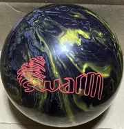Brunswick Swarm 14 lb Bowling ball New in Original Box Made in 2008
