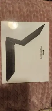 Apple 11" Magic Keyboard for iPad And Pro 2024, Wireles, MXQT2LL/A- Black, New