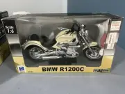 New-Ray BMW R1200C Motorcycle 1:6 Model Die Cast with plastic parts White/Blue
