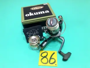 采潔 日本 二手外匯精品釣具 okuma lebra LB2500型 捲線器【富士輪 前打輪 前打竿】編號 A86