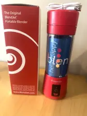 BlendJet One Portable Blender New Open Box Red Charging Cord and Strainer