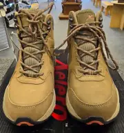 Xelero Hyperion II Hi Women's 6 1/2 B