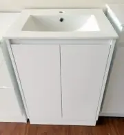 CERAMIC 600mm BATHROOM VANITY NO HANDLE