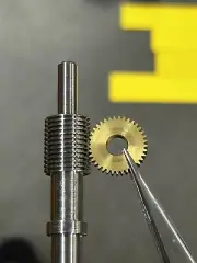 QTY 1 STERLING INSTRUMENTS WORM GEAR SET 80 PITCH 37 TEETH 37:1 RATIO H O GAUGE