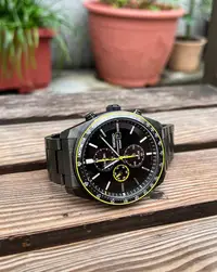 在飛比找Yahoo!奇摩拍賣優惠-SEIKO SOLAR SAPPHIRE CRYSTAL 精