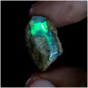 09.00 Cts favourale Unheated Dry AAA Ethiopian Opal Rough Welo Multi Fire Gems