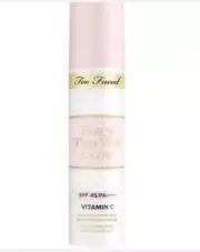 Too Faced Born This Way Glow Radiant Boosting Moisturizing Primer