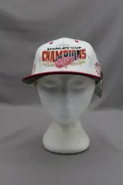 Detroit Red Wings Hat - 98 Stanley Cup Campions Leather Cap - Adult Strapback