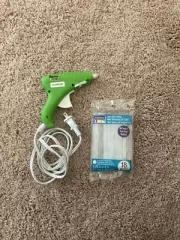 artminds mini glue gun with 18 multi-purpose mini glue sticks