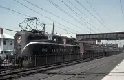 PRR (NY&LB) GG1 4932 Train 111 at South Amboy, NJ on Nov 3, 1965 5 x 7 Photo