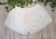 COTTON ON Women's Bloomer Shorts Textured Lace Trim Crotchet Boho Sz S NEW