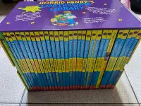 在飛比找Yahoo!奇摩拍賣優惠-童書-HORRID HENRY'S30冊九成新以上