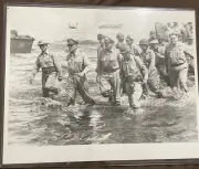 Leyte Island Philippines Gen MacArthur W/ Us & PI Officer8x10 Original AP Photos